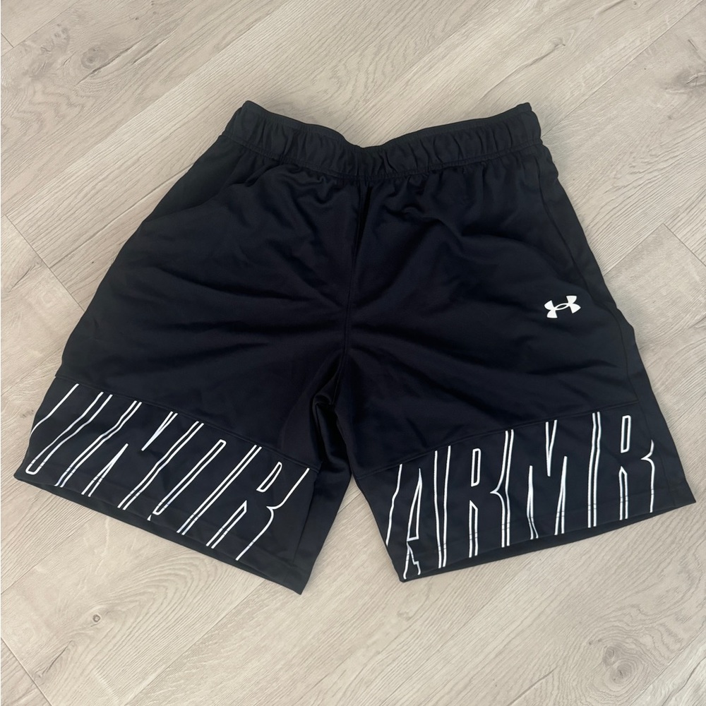 Under Armour Shorts XL Loose fit